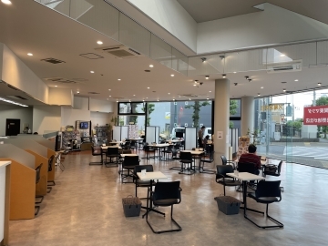関東マツダ（東京エリア）日野旭が丘店