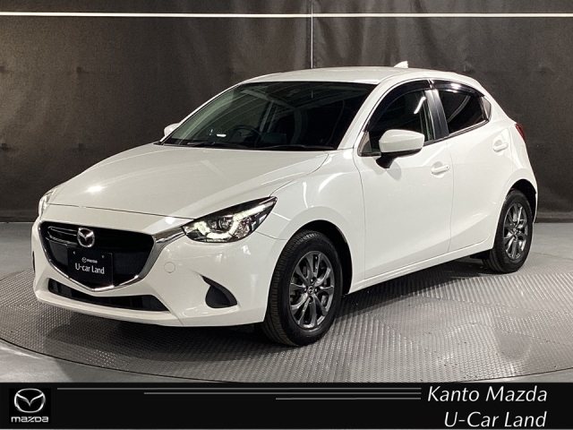 デミオ 1.3 13S ツーリング　シートヒーター